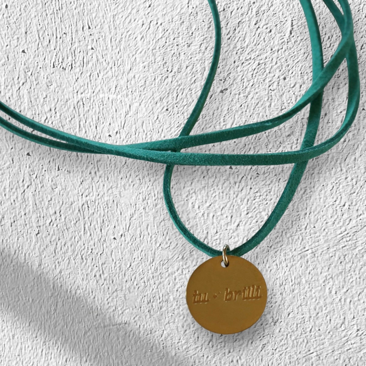 TU BRILLI | Magic Choker