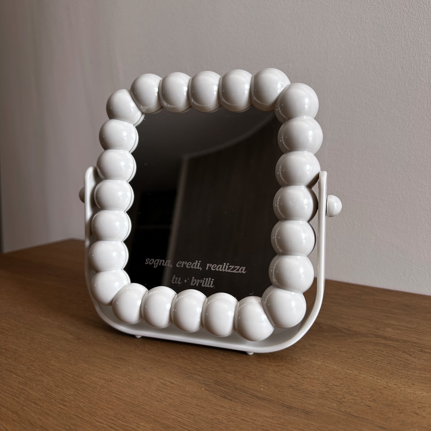 Bubble Mirror