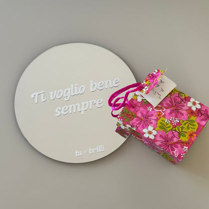 SET &quot;PER I BIMBI&quot;