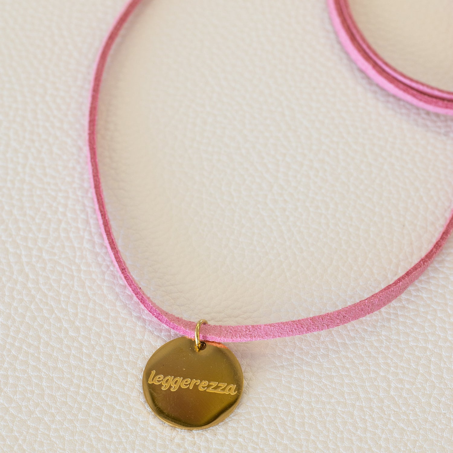 LEGGEREZZA | Magic Choker